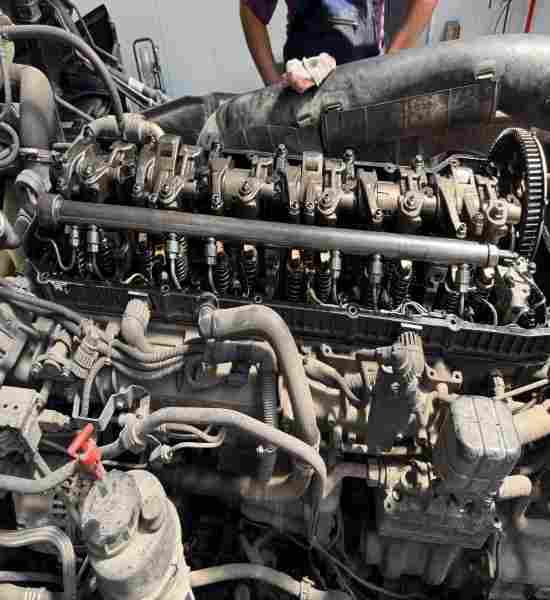 Reparație motor 15