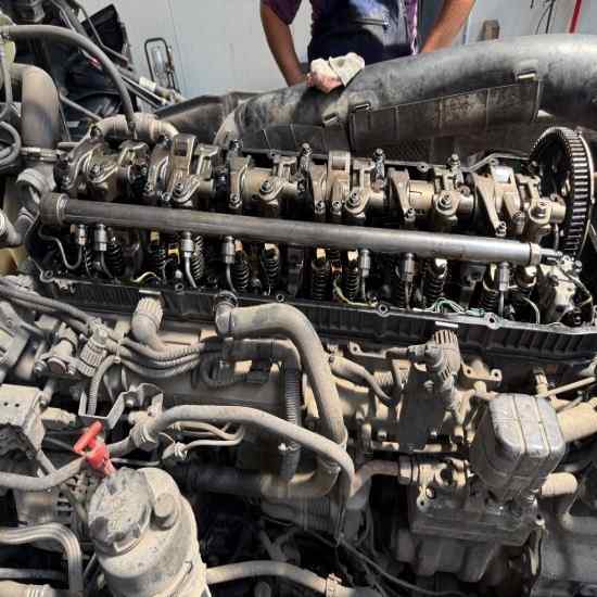 Motor camion